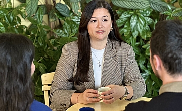 İletişim Bir Kahve Molasında Başlar...