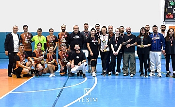 Şükrü Şankaya Voleybol Turnuvası’nda Takım Ruhu Sahadaydı